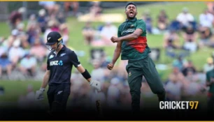 ১৩ রানে ৪ উইকেট নেই নিউজিল্যান্ডের, ৩ জনই ডাক