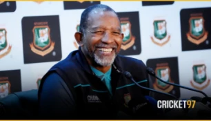 Fielding Lapses Led to Defeat, Says Bangladesh Coach Phil Simmons After UAE Loss