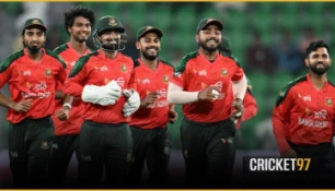 বাংলাদেশকে ২০২ রানের লক্ষ্য দিল পাকিস্তান