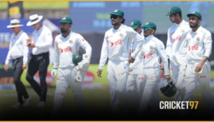 ৪ উইকেটে ৩৬৮ রান নিয়ে তৃতীয় দিন শেষ করল শ্রীলঙ্কা