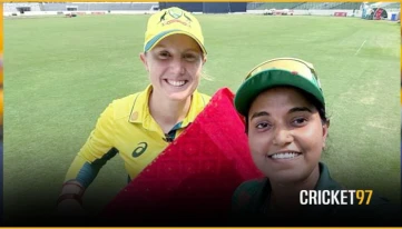 Niger gave Jamdani saree to Australia's captain