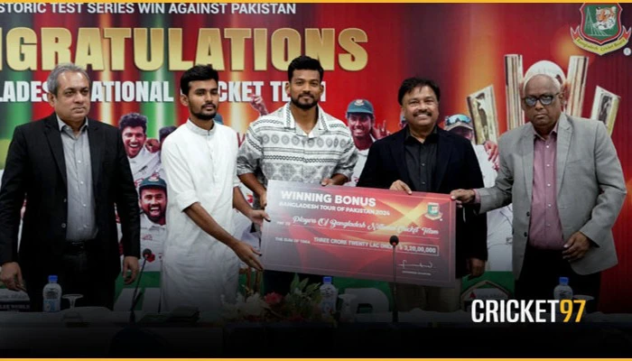 Bangladesh team gave their bonus to the flood affected and injured students