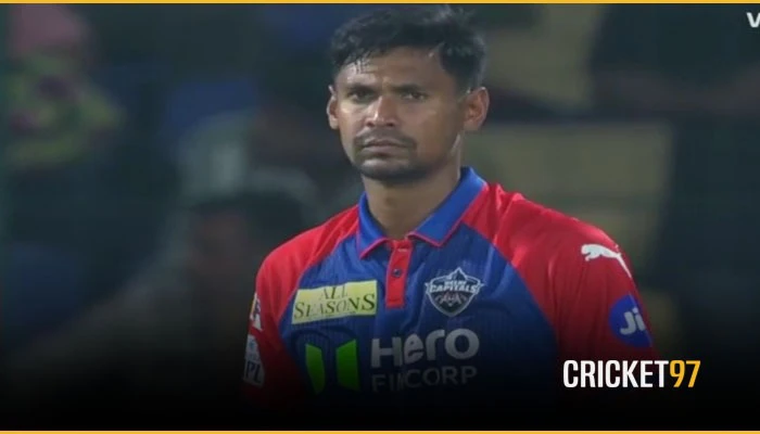 দিল্লি ১০ উইকেটে হারলেও দুর্দান্ত ছিলেন মুস্তাফিজ