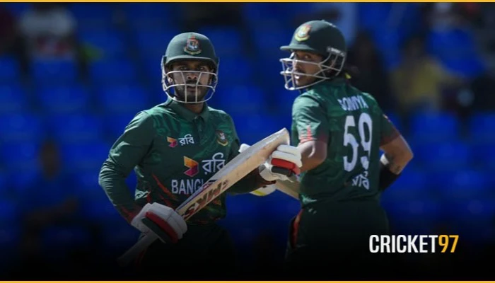 Bangladesh make 321 for 5