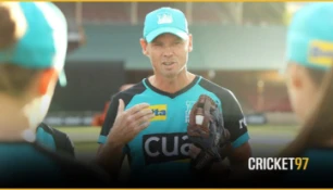 Ashley Noffke named as bowling coach in revamped Pakistan team management