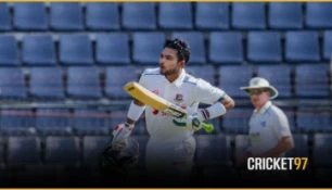 দ্বিতীয় সেশন শেষে প্রায় ৩০০ রানের লিড বাংলাদেশ