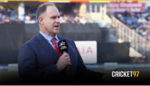 ইডেনে জয় ভারতের, বিতর্কে ১৯তম ওভার, হেইডেনের কড়া প্রশ্ন আম্পায়ারিং নিয়ে