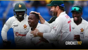 বাংলাদেশকে চাপে রাখা ভিনসেন্ট মাসেকিসা ফলো করেন রিশাদ হোসেনকে