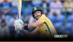 South Africa Cruise to Comfortable Six-Wicket Win with 40 Balls to Spare
