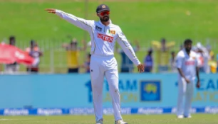 শ্রীলঙ্কা টেস্ট দলের অধিনায়কত্ব ছাড়লেন ধনঞ্জয় ডি সিলভা