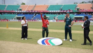 Bangladesh Opt to Bat After Winning Toss, Saklain Makes Debut