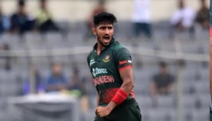 Khaled Ahmeds Five-Wicket Haul Leads Kent to Rout Lancashire