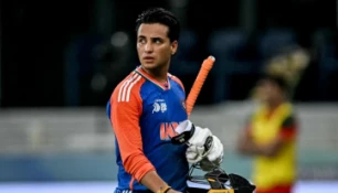 Under Pressure, Abhishek and Varun Fight to Bounce Back in the Final