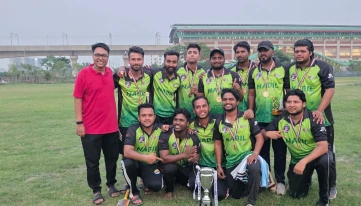 জমজমাট লড়াইয়ে জেপিএলের প্রথম আসর সম্পন্ন, চ্যাম্পিয়ন কার্ড ক্যাপিটালস