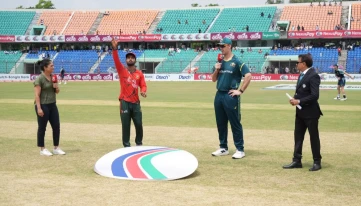 একাদশে তিন পরিবর্তন নিয়ে ব্যাটিংয়ে বাংলাদেশ