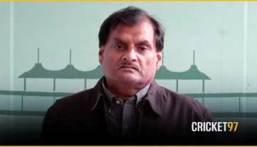 রুমে হঠাৎ ঢোকা ও জেরার মুখে খেলোয়াড়রা, আকুর কার্যক্রমের ব্যাখা দিলেন মিঠু