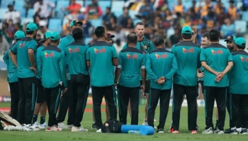 বিসিবির সঙ্গে সমঝোতায় দায়িত্ব ছাড়লেন শন টেইট