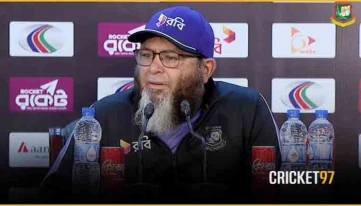 রান আউটের ঝড়ে উষ্ণতা, মিরাজ-সালমান মুহূর্ত বিশ্লেষণ করছেন মুশতাক আহমেদ