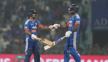 শ্রেয়াস আইয়ারের শতরান, ওয়েস্ট ইন্ডিজকে হারিয়ে ভারতের জয়
