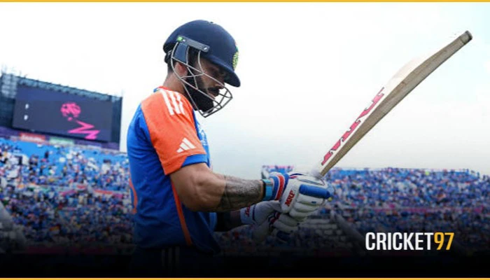 অস্ট্রেলিয়ায় বিক্রি হচ্ছে কোহলির এমআরএফ ব্যাট, দাম ২ লাখ ৩০ টাকা