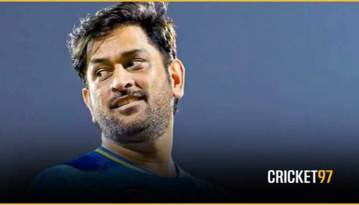 ট্রাফিক আইন ভাঙায় ধোনিকে জরিমানা