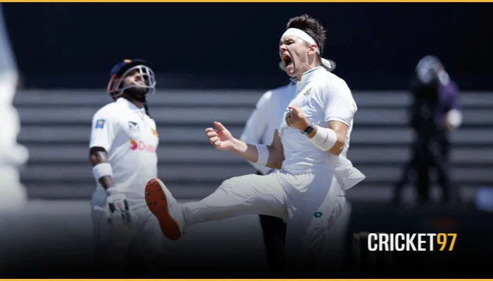 লম্বা সময়ের জন্য মাঠের বাইরে জেরাল্ড কোয়েটজি