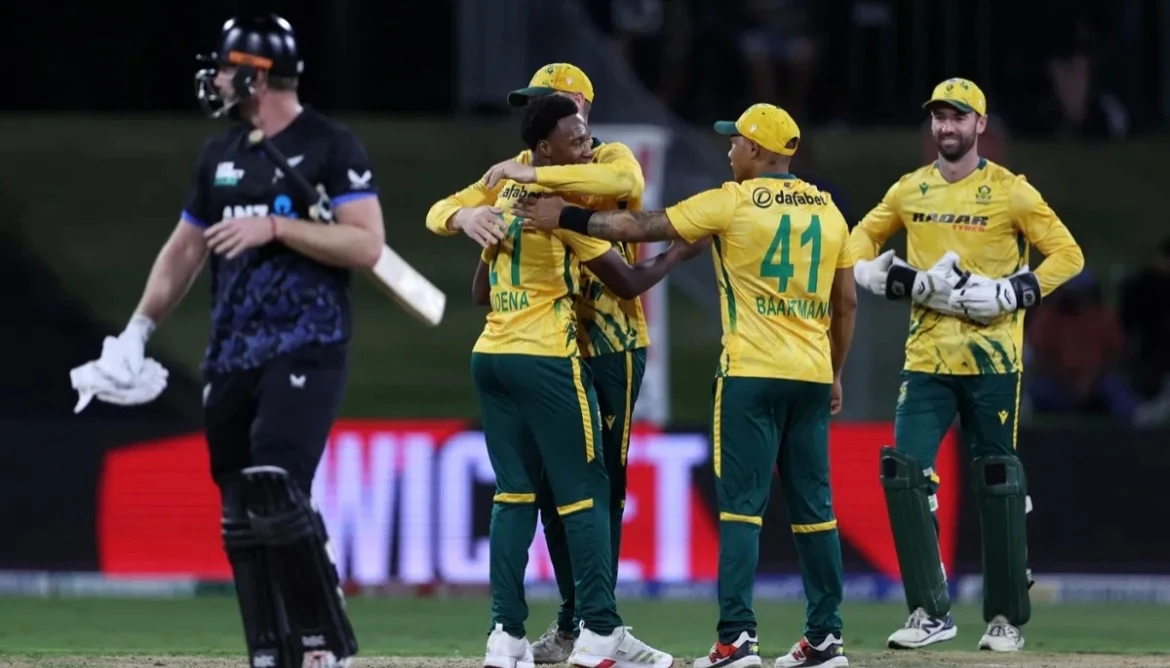 New Zealand level the series with a 68-run win over South Africa