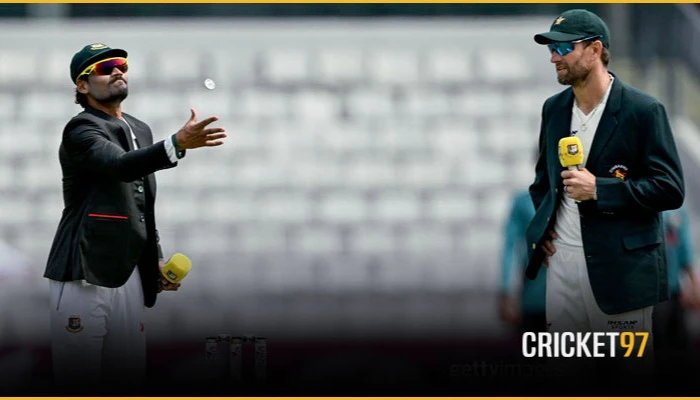 Zimbabwe captain Craig Ervine decided to bat first