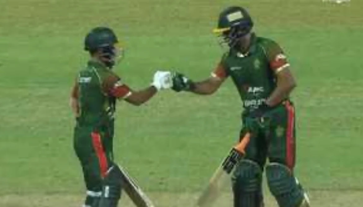 South Africa Beat Bangladesh to Reach Semi-Finals After JP Duminys Explosive Knock